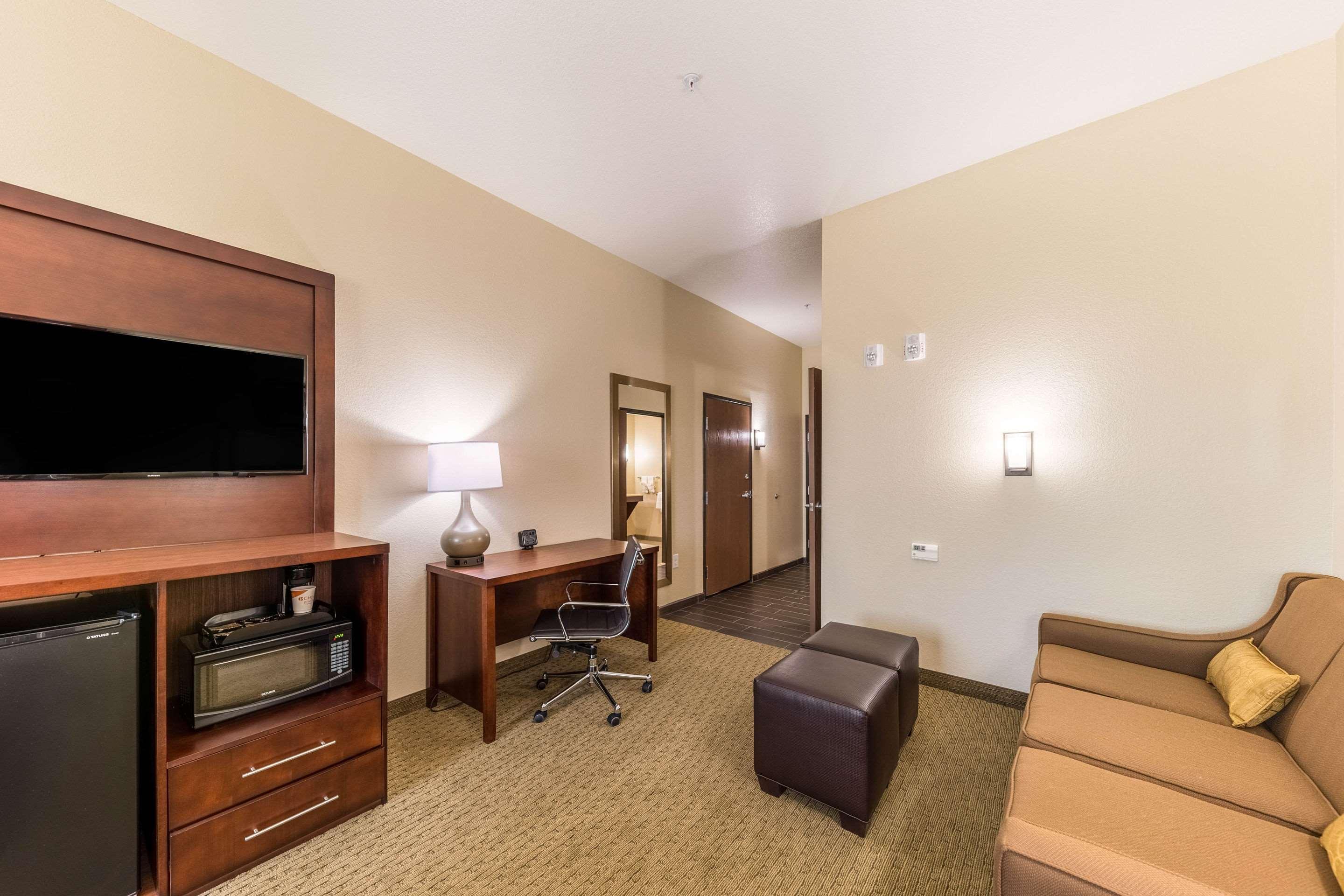 Comfort Suites Grand Prairie - Arlington North Εξωτερικό φωτογραφία