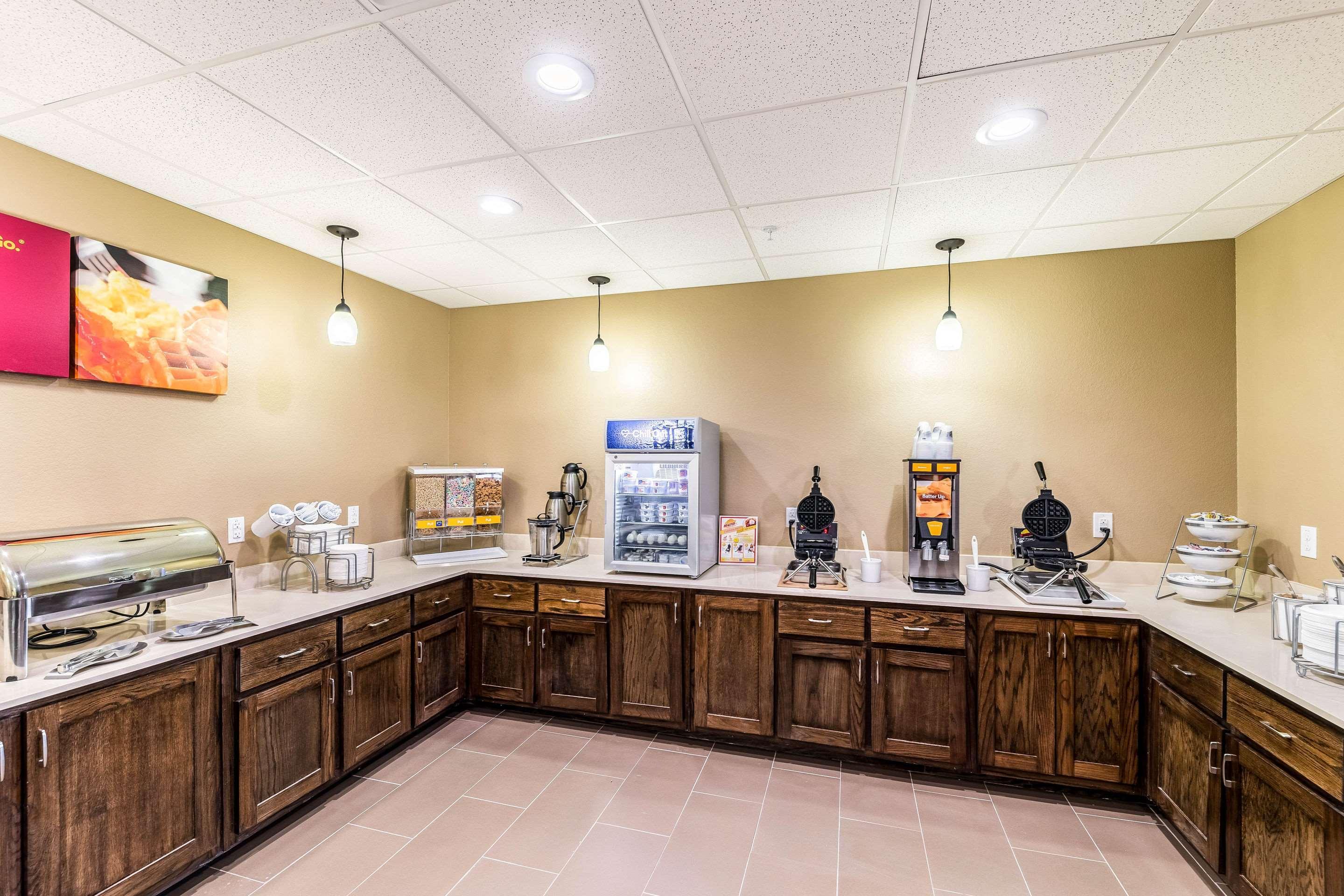 Comfort Suites Grand Prairie - Arlington North Εξωτερικό φωτογραφία