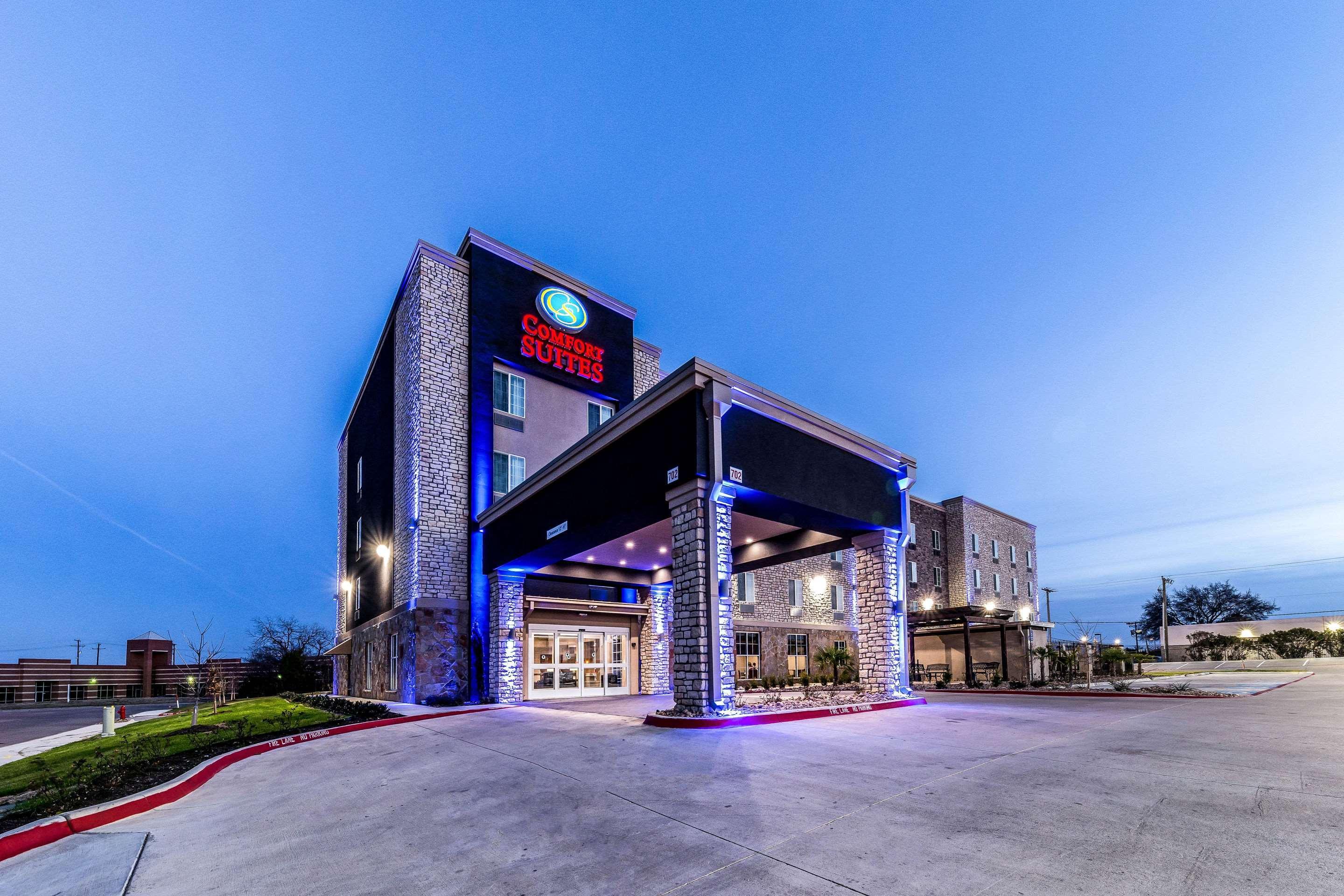 Comfort Suites Grand Prairie - Arlington North Εξωτερικό φωτογραφία