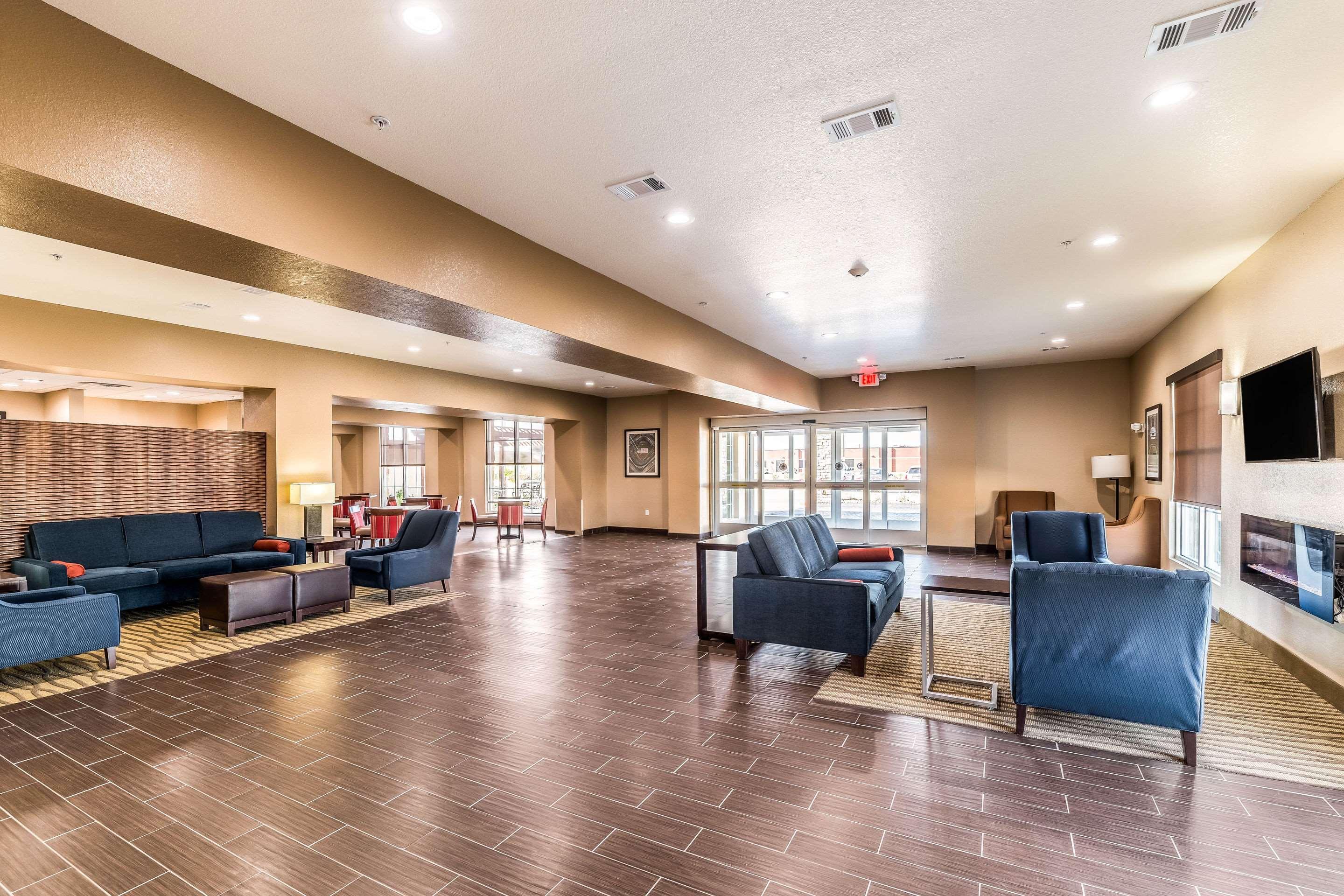 Comfort Suites Grand Prairie - Arlington North Εξωτερικό φωτογραφία